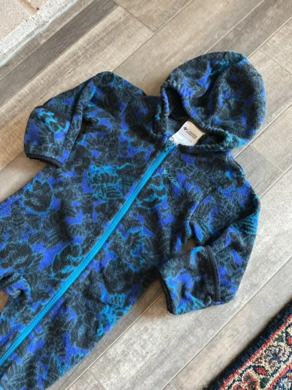 Columbia Rare Baby Vintage Fleece Printed One Piece Hooded 6 Months